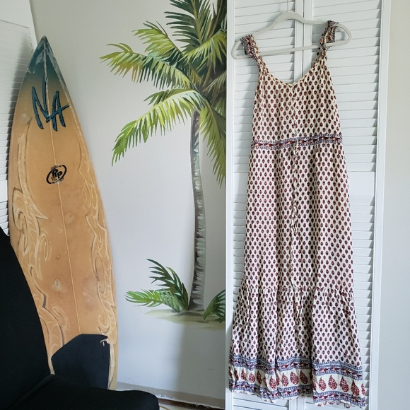 Maxi  dress - Picture 1 of 3